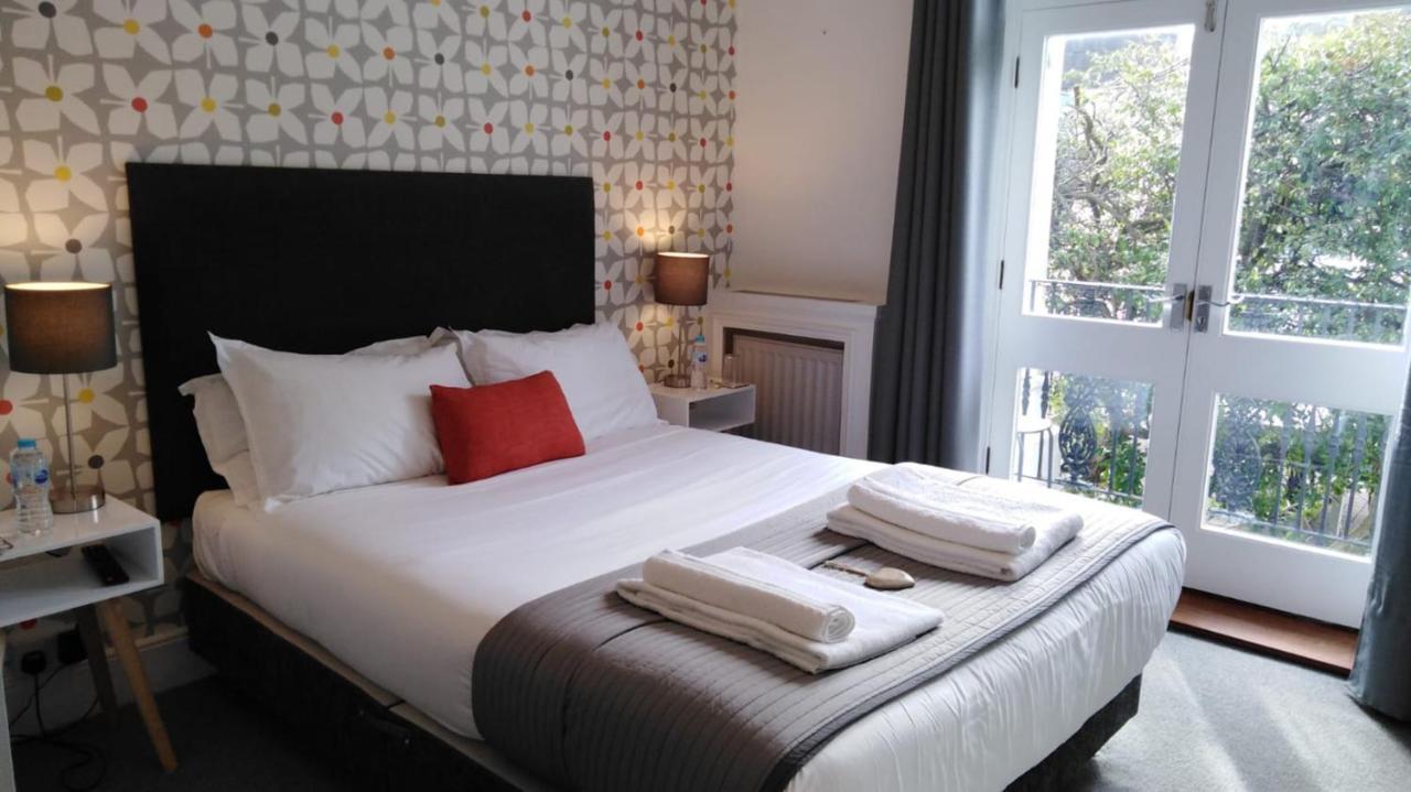 Gasthuis The White House 4*